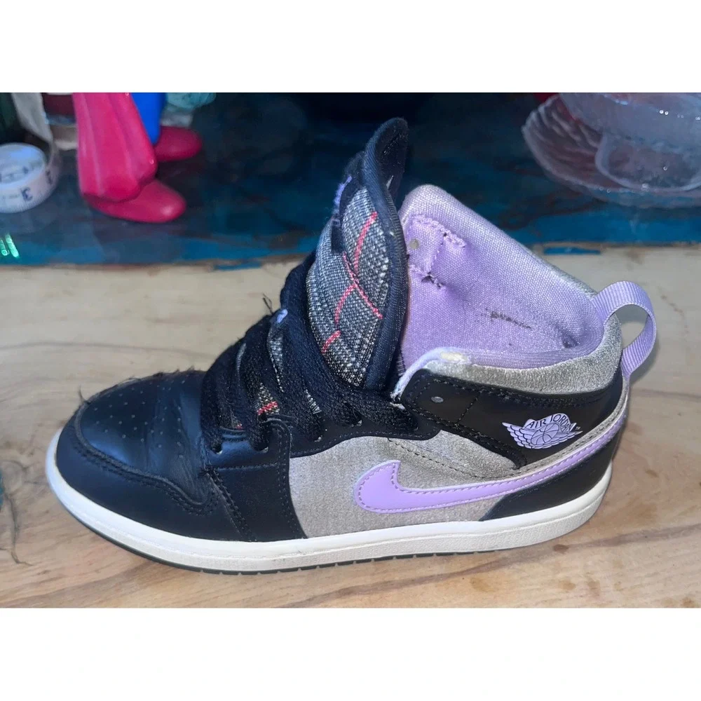 Nike Air Jordan 1 Mid Black Lilac White Plaid Sneakers DC7227-015 Kids Size 1Y